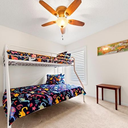 Private Oasis In Kissimmee - Pool, Bbq, Free Parking Leilighet Orlando Eksteriør bilde