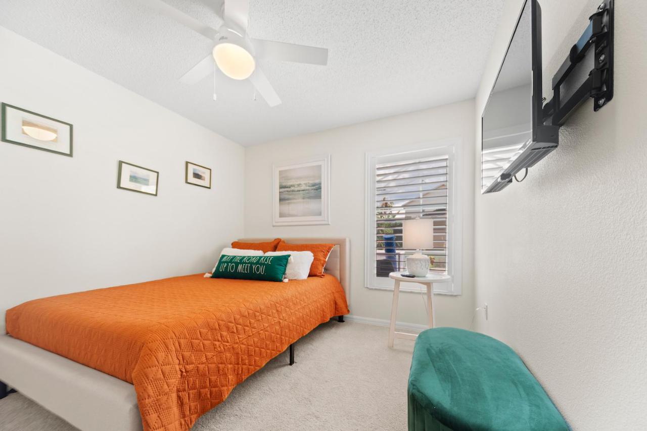 Private Oasis In Kissimmee - Pool, Bbq, Free Parking Leilighet Orlando Eksteriør bilde